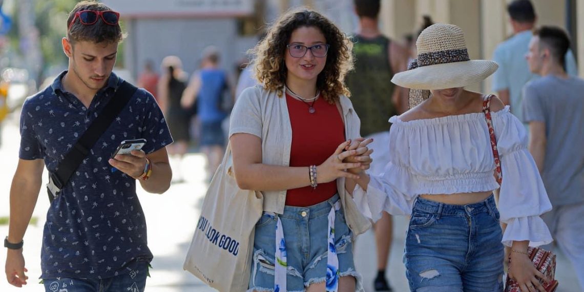 ZNANJEM DO POSLA -besplatne obuke za mlade