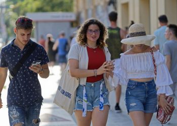 ZNANJEM DO POSLA -besplatne obuke za mlade