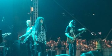 Kerber i preko 20.000 ljudi na trgu u Kraljevu (VIDEO)