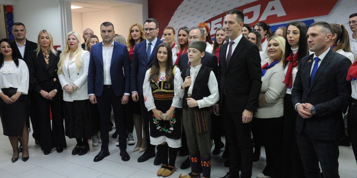 Saradnja Srbije i Kine na najvišem nivou – Kraljevački naprednjaci ugostili kineske zvaničnike