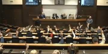 Opozicionari se povukli – Skupština Kraljeva nastavila sa radom