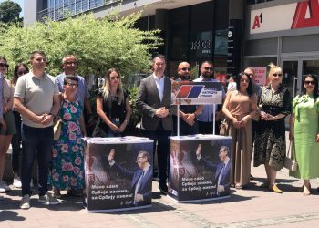 Naprednjaci Kraljeva u razgovoru sa sugrađanima