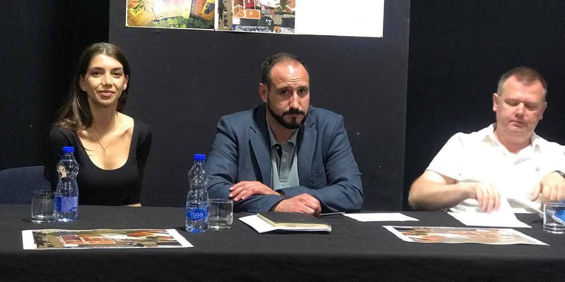 Oglasilo se Kraljevačko pozorište povodom zatvaranja kultne kafane “Pariz”