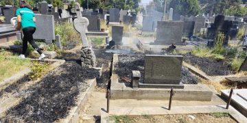 Manji požar na Starom groblju – Pažljivo prilikom paljenja sveća