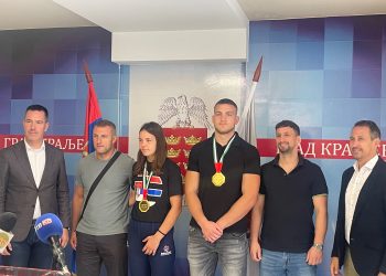 Prijem za svetske MMA šampione – Dve zlatne medalje stigle u Kraljevo