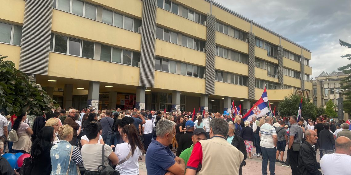 Skup “Kraljevo protiv blokada” održan u gradu na Ibru (Foto/Video)